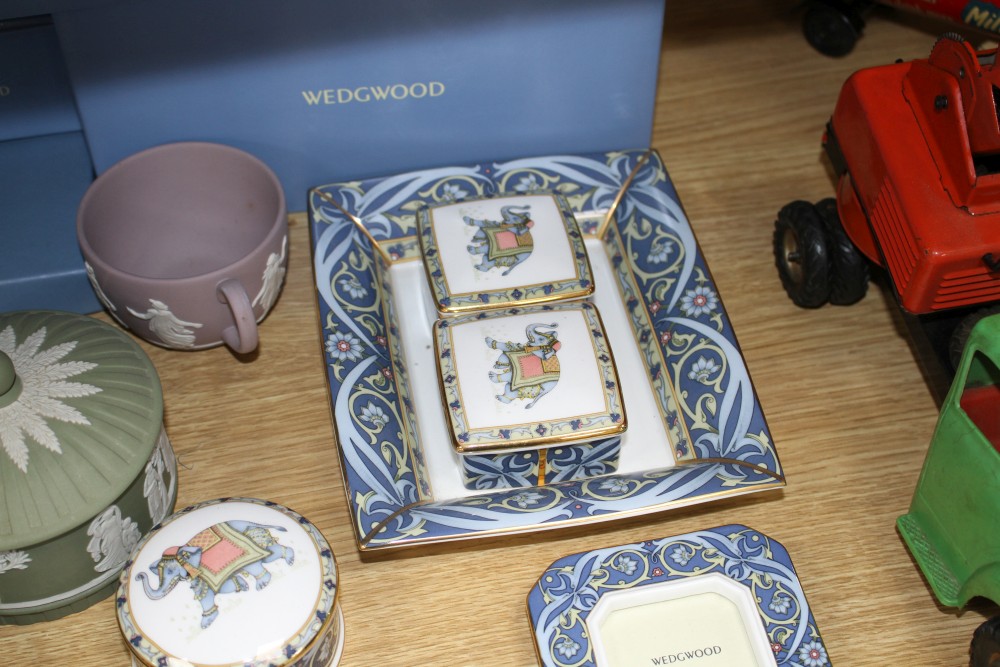 A collection of Wedgwood jasperwares